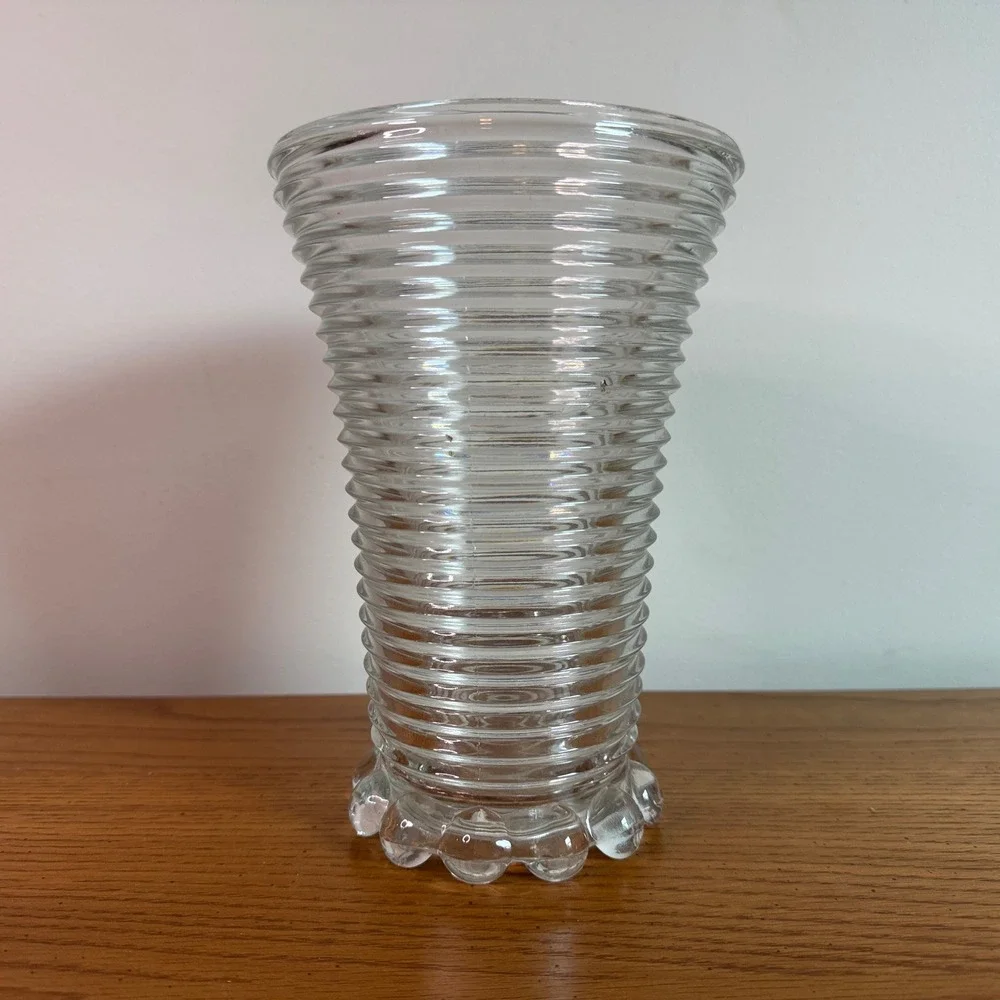 Clear Glass Vase Ribbed Design Bulbous Bottom‎ Vintage Flower Holder Decor